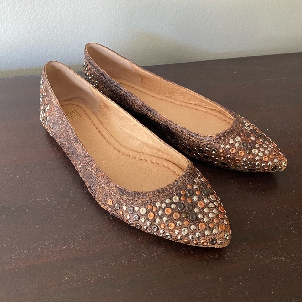 Frye Regina Brown Studded Flats Size 8.5